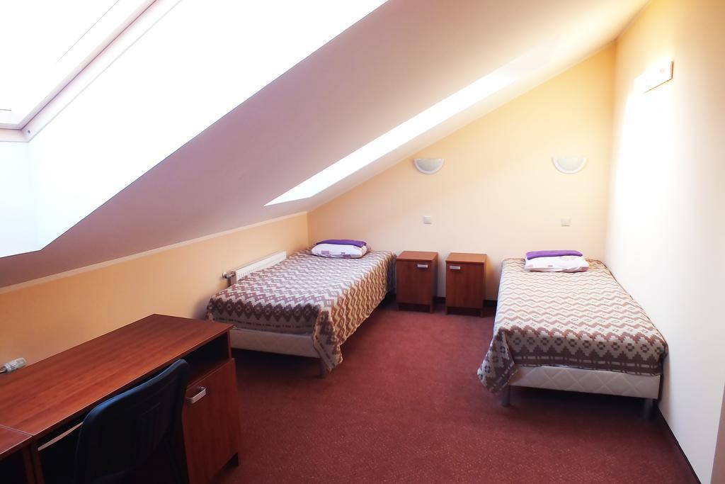 Apalenis Hotel Рига Стая снимка